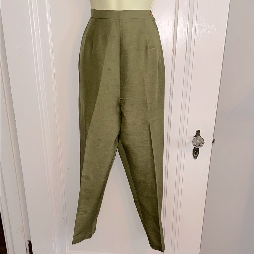Vintage 60s Donkenny Shiny Olive Green High-Waisted Ankle/Cropped Pants